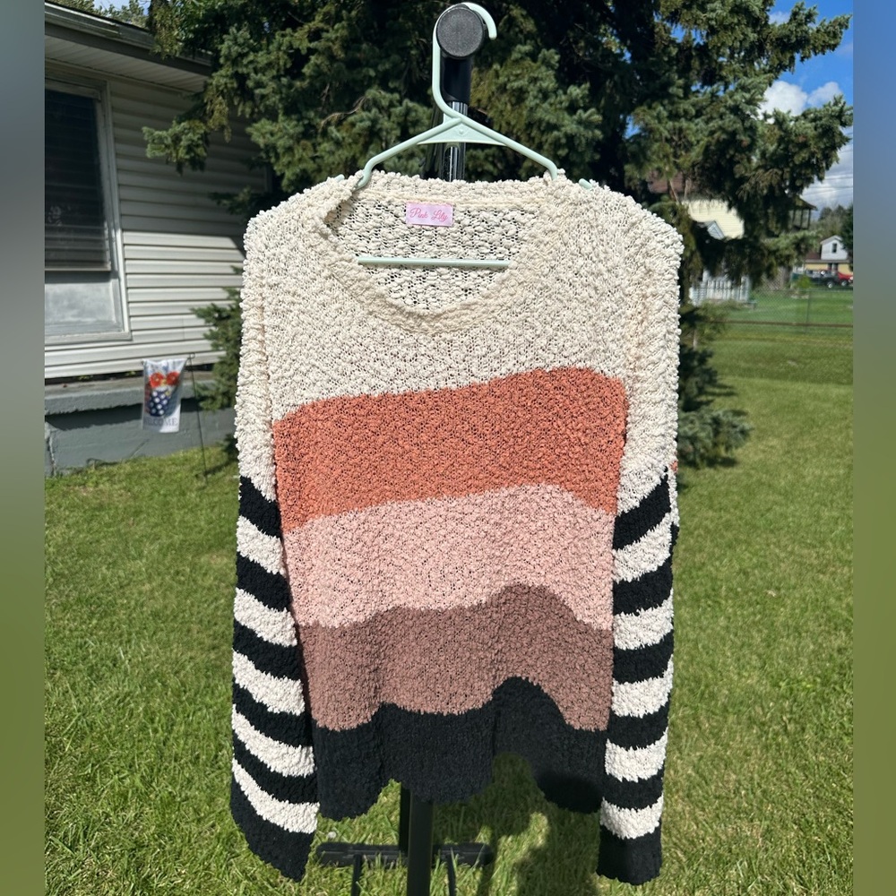 Pink lily sweater